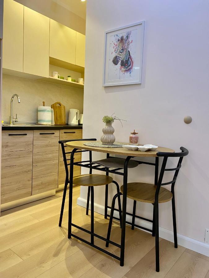 Casa Nada Apartment Tiranë Ngoại thất bức ảnh